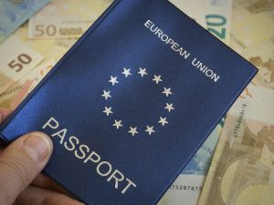 مزایا و معایب اخذ ویزای طلایی اروپا