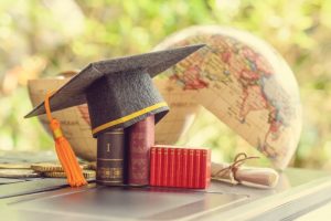 مهاجرت از راه تحصیلی به عمان