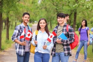 مدارک مورد نیاز برای تحصیل در رشته مدیریت در کانادا